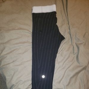 Lululemon Dressy Crops